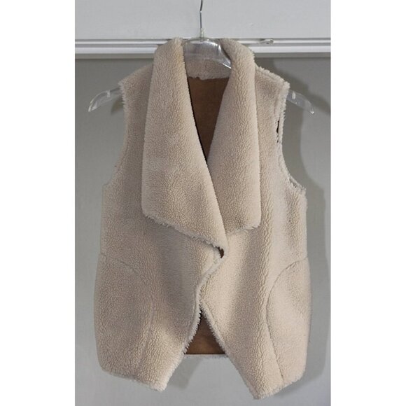 Sanctuary Brand - Women's Faux Shearling Reversible Vest, One Size Fits Most - Picture 3 of 7